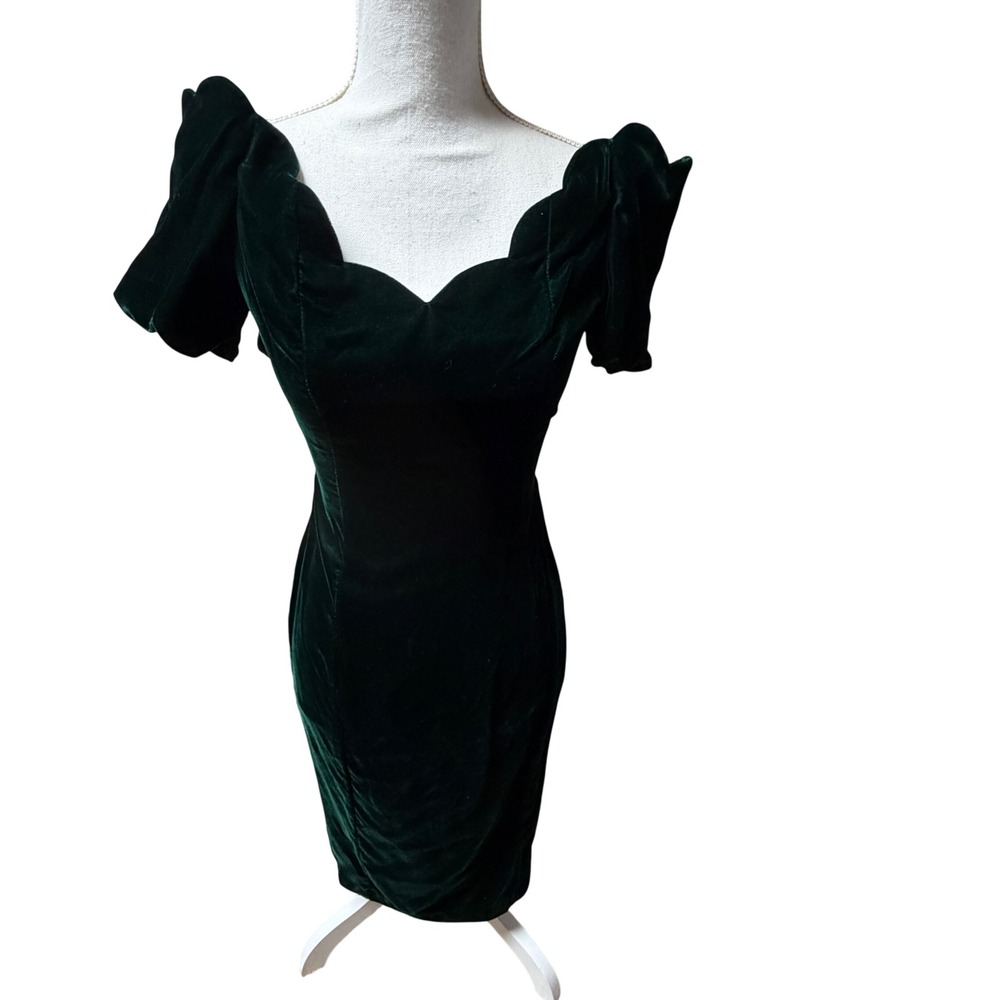 Vintage Emerald Green Velvet Sweetheart‎ Puff Sleeve Cocktail Dress Size 4